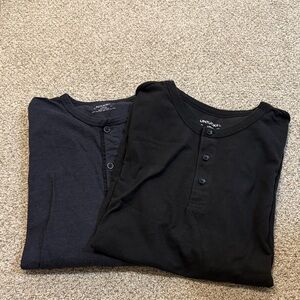 UNTUCKit Men's Long Sleeve Black and Gray Henley Shirts